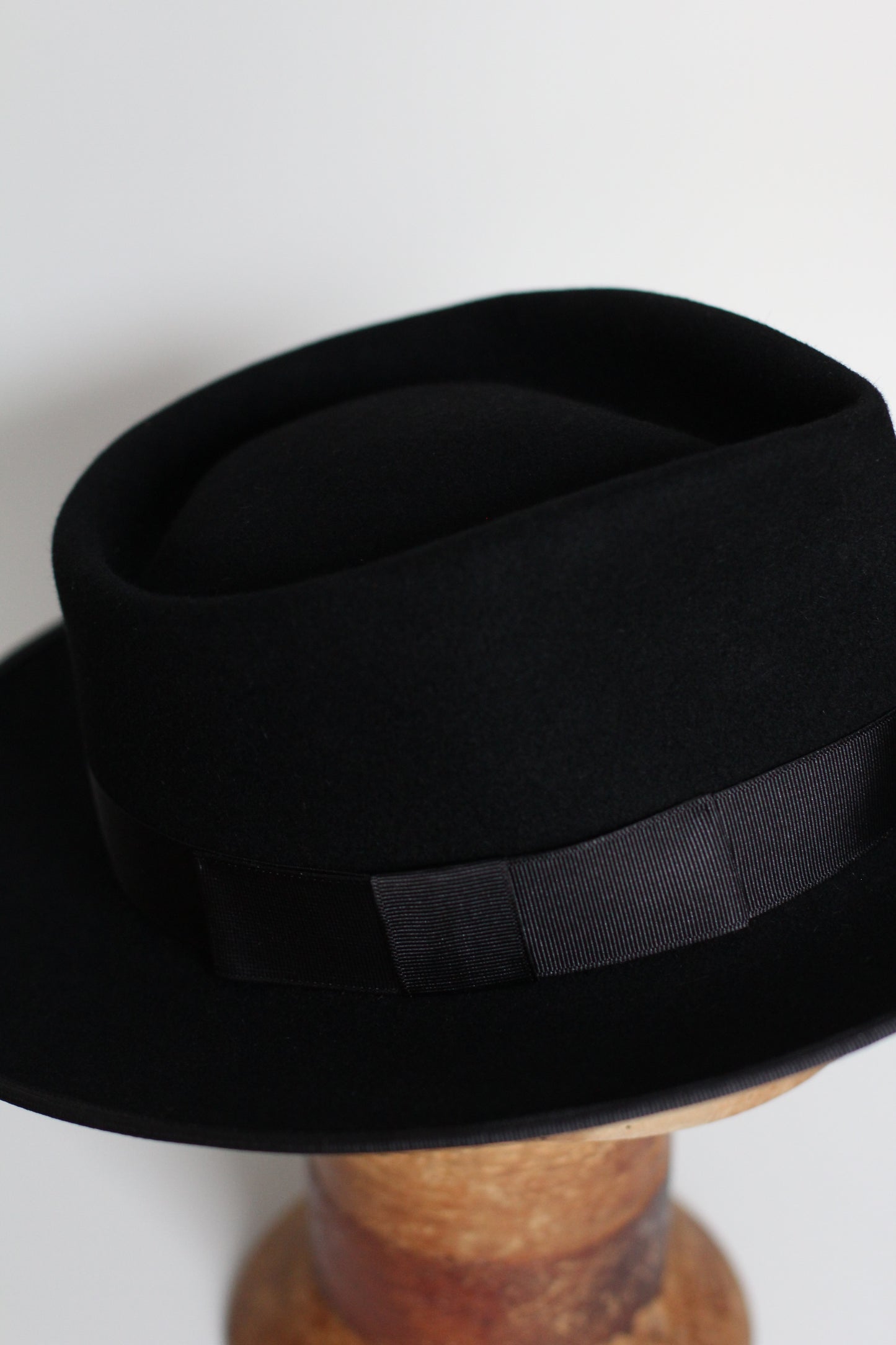 Black Fitz Roy Fedora - Straumbergs Hats