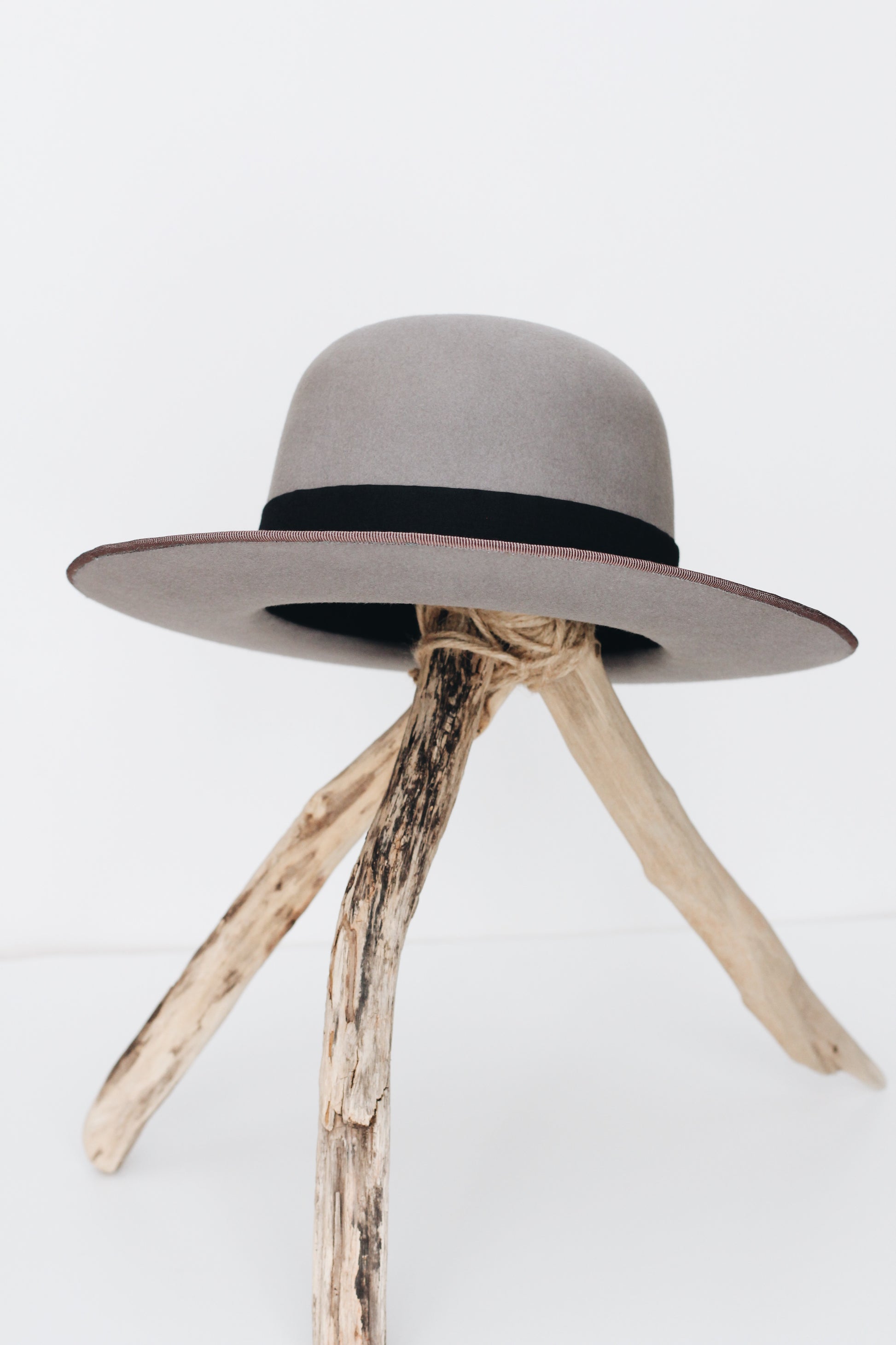 Grey Fuji Wide Brim Round Crown Hat - Straumbergs Hats