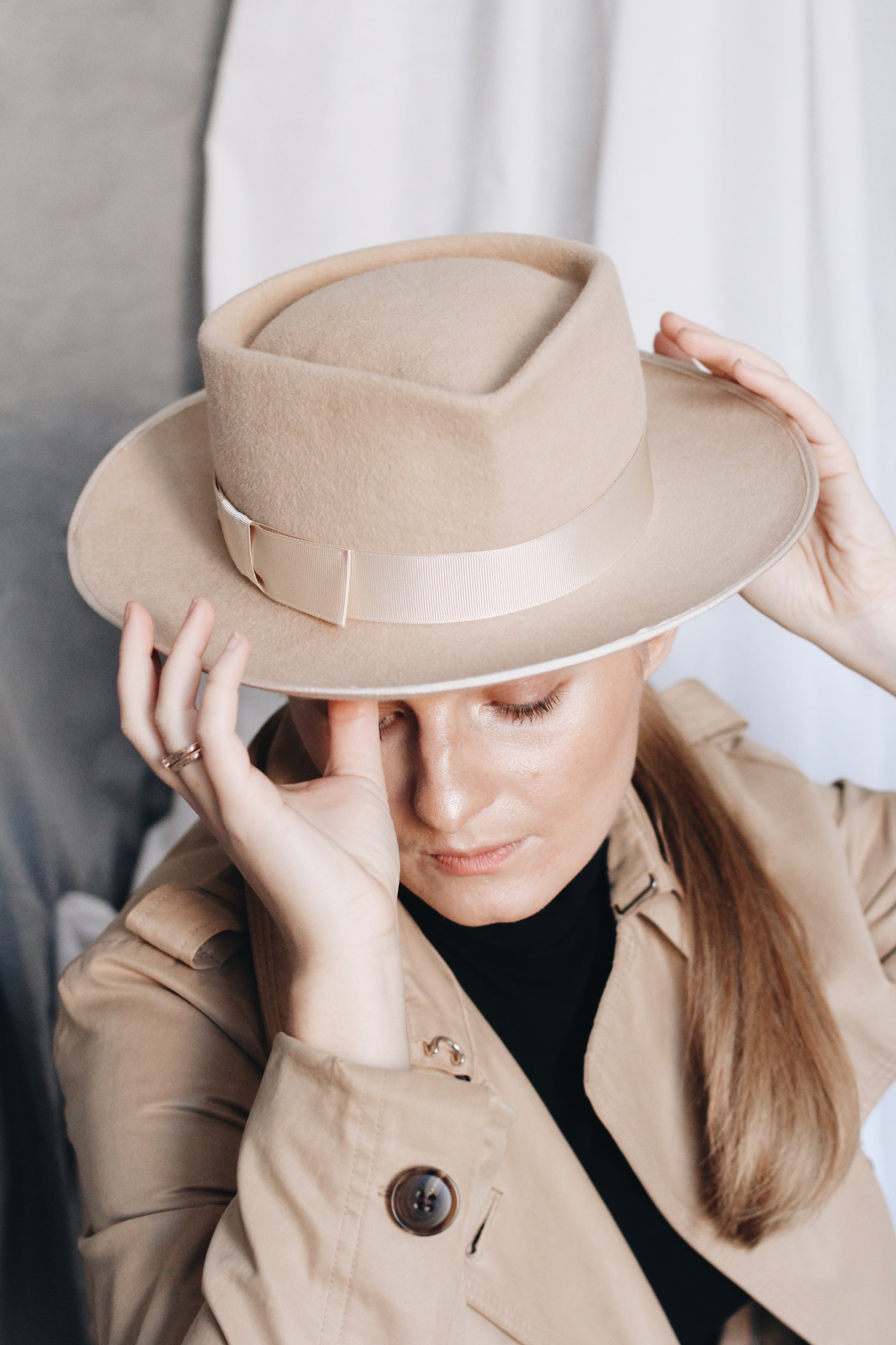 Beige Fitz Roy Fedora - Straumbergs Hats
