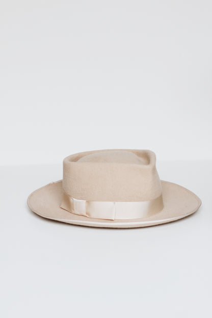 Beige Fitz Roy Fedora - Straumbergs Hats