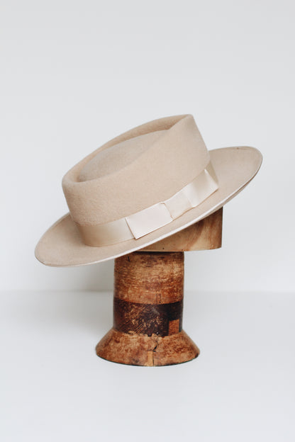 Beige Fitz Roy Fedora - Straumbergs Hats